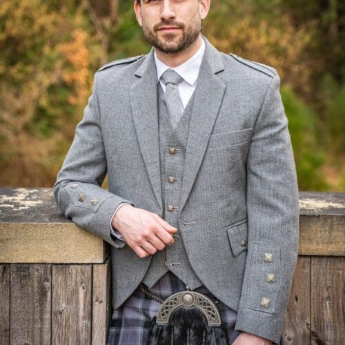 Arrochar Outfit