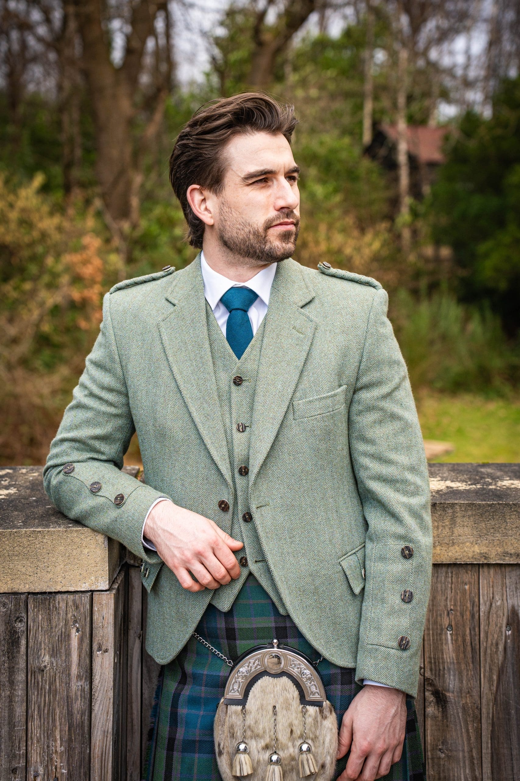 Green Crail Outfit