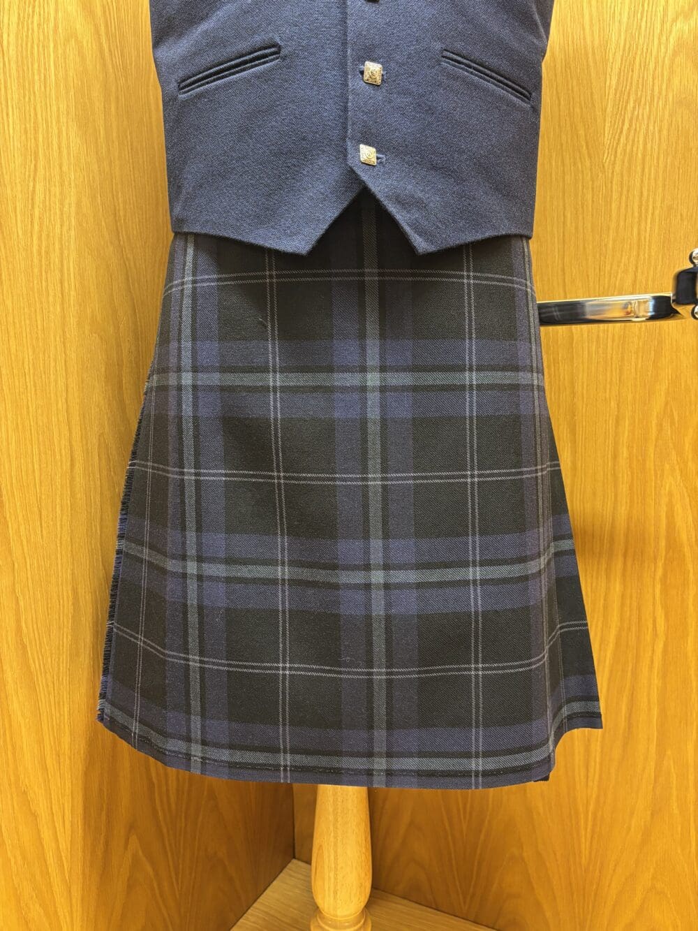 Ex-Hire Silver Thistle Kilt - Image 2