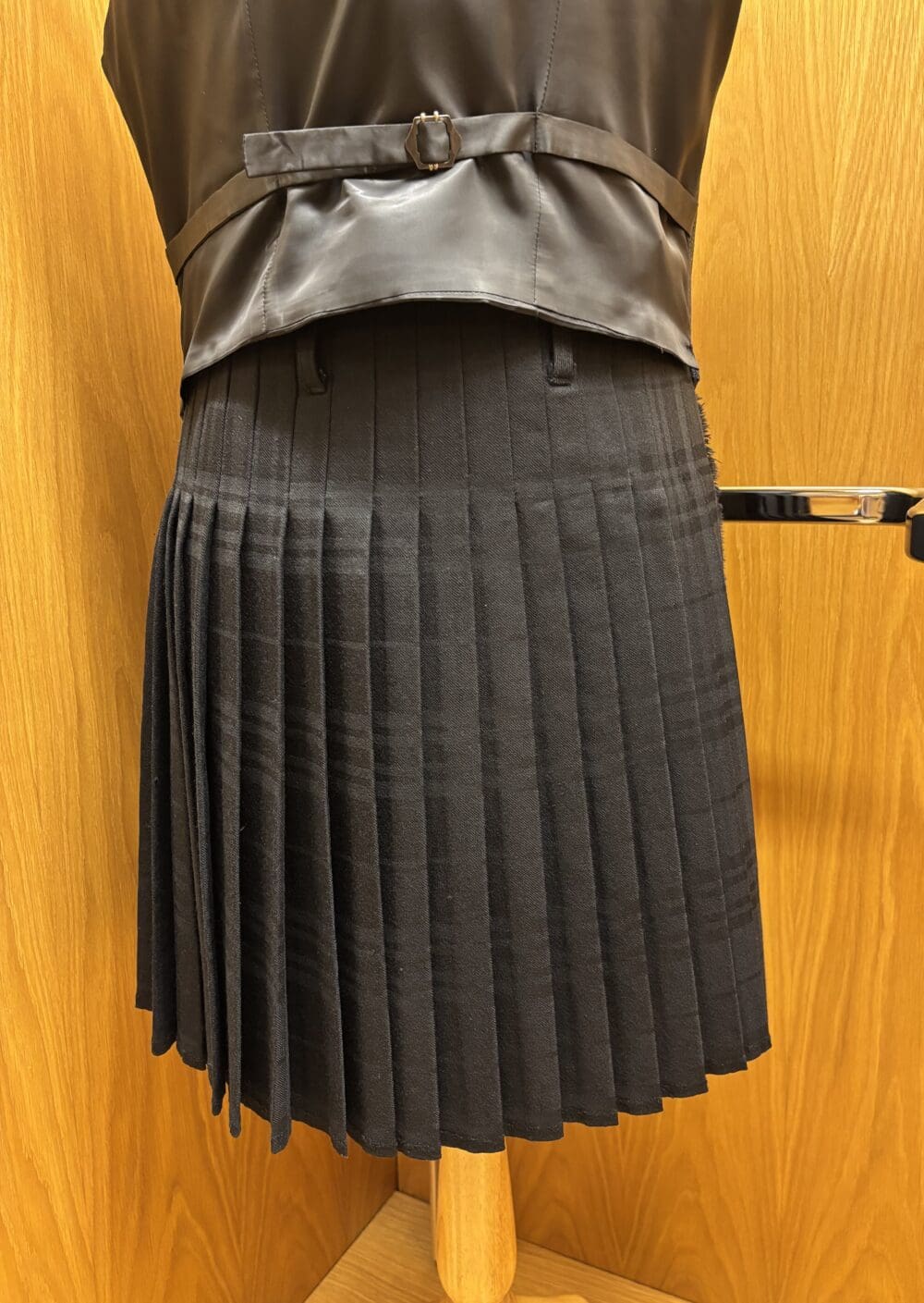 Ex-Hire Black Check Kilt - Image 2