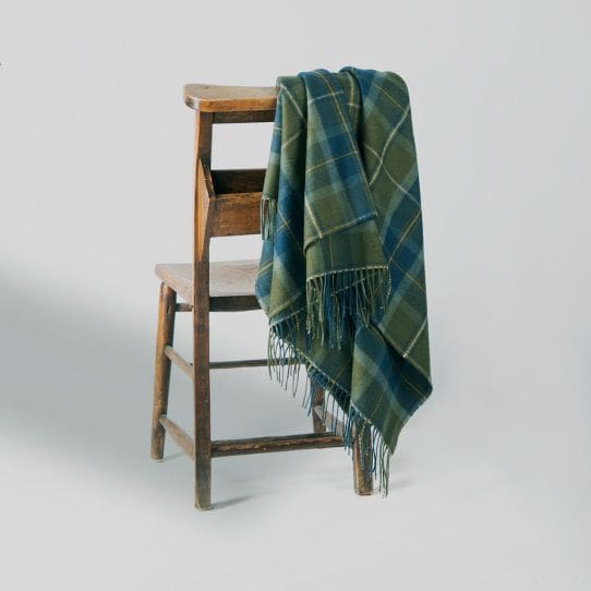 Scottish Borderland Lambswool Borders Blanket - Image 3
